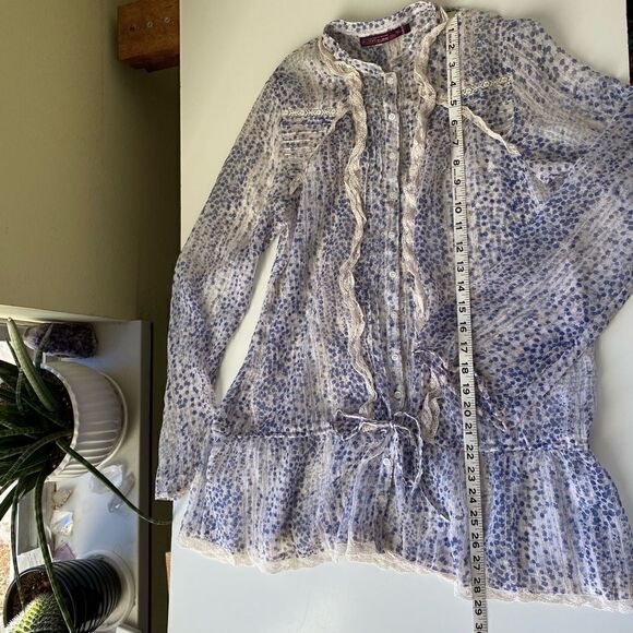 Carling in Love paris top printed ruffle button top Medium - Picture 9 of 14